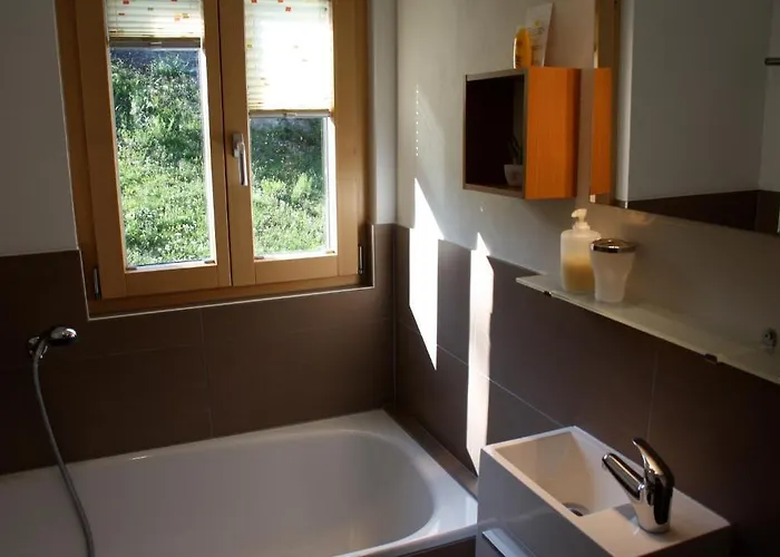 参孙木屋酒店 木屋 *